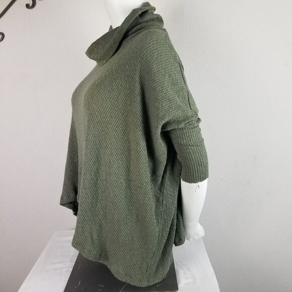 Free People Beach Oversized Open Back Sweater Size S - Picture 2 of 9